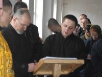 01.04.12 Архииерейское служение в 34-й  женской колонии в г. Днепродзержинске
