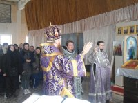 01.04.12 Архииерейское служение в 34-й  женской колонии в г. Днепродзержинске