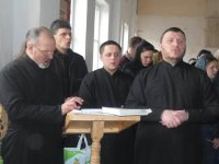 01.04.12 Архииерейское служение в 34-й  женской колонии в г. Днепродзержинске