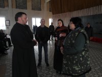 01.04.12 Архииерейское служение в 34-й  женской колонии в г. Днепродзержинске