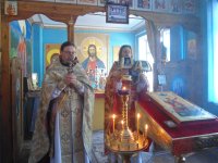Божественная литургия в колонии-поселении №133