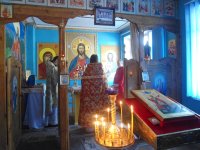 Божественная литургия в колонии-поселении №133