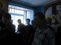 Божественная литургия в колонии-поселении №133