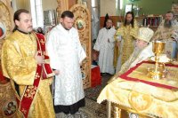Правящий Архиерей возглавил престольное торжество в храме Всех Русских святых при духовно-образовательном центре жилмассива Одинковка