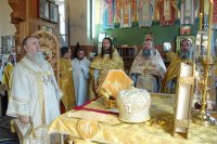 Правящий Архиерей возглавил престольное торжество в храме Всех Русских святых при духовно-образовательном центре жилмассива Одинковка
