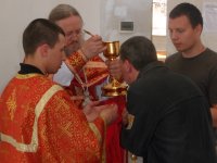 Пасхальная служба в Криворожской ИК-80 посещение волонтерами БО"Преображение" братии ХрамаСв.Вмчц.Анастасии Узорешительницы