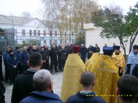 Привоз  мощей Святителя Луки на туберкулезную  зону.