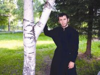 УХОДЯ, ОН ВСЕМ  СКАЗАЛ, ЧТО ЛЮБИТ