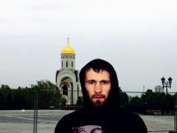 УХОДЯ, ОН ВСЕМ  СКАЗАЛ, ЧТО ЛЮБИТ