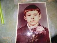 УХОДЯ, ОН ВСЕМ  СКАЗАЛ, ЧТО ЛЮБИТ