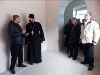Члени правління Української Міжконфесій-ної Християн-ської Місії "Духовна та благодійна опіка в місцях позбавлення волі" відвідали Дніпропетровський слідчий ізолятор