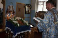 храмовый день иконы Божьей Матери " Неупиваемая Чаша"