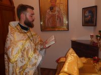 в Днепропетровском СИЗО состоялась Литургия в Храме Свт.Луки (Войно-Ясенецкого),которую возглавил, первый раз в стенах тюрьмы о.Богдан Каплун