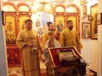 Митрополит Дніпропетровський і Павлоградський Іриней привітав з Днем народження отця Валентина Дорощука